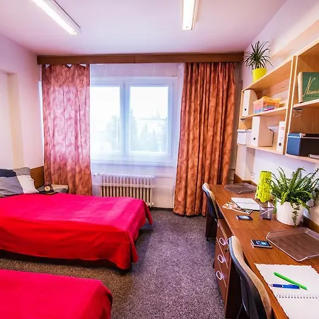 Hostal Kolej Hostivar Praga