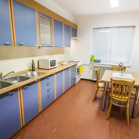 Kolej Hostivar Prága