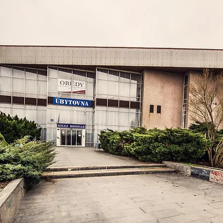 Kolej Hostivar Auberge de jeunesse