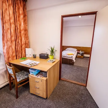 Kolej Hostivar Prága