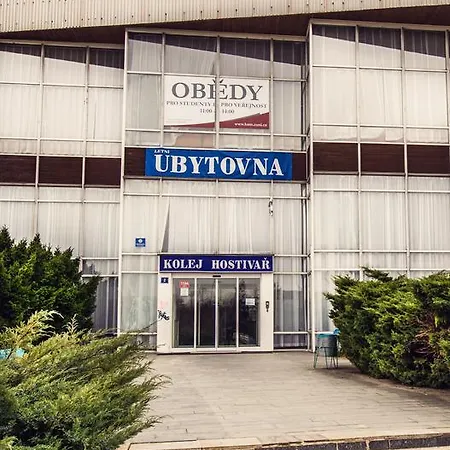 ホステル Kolej Hostivar *